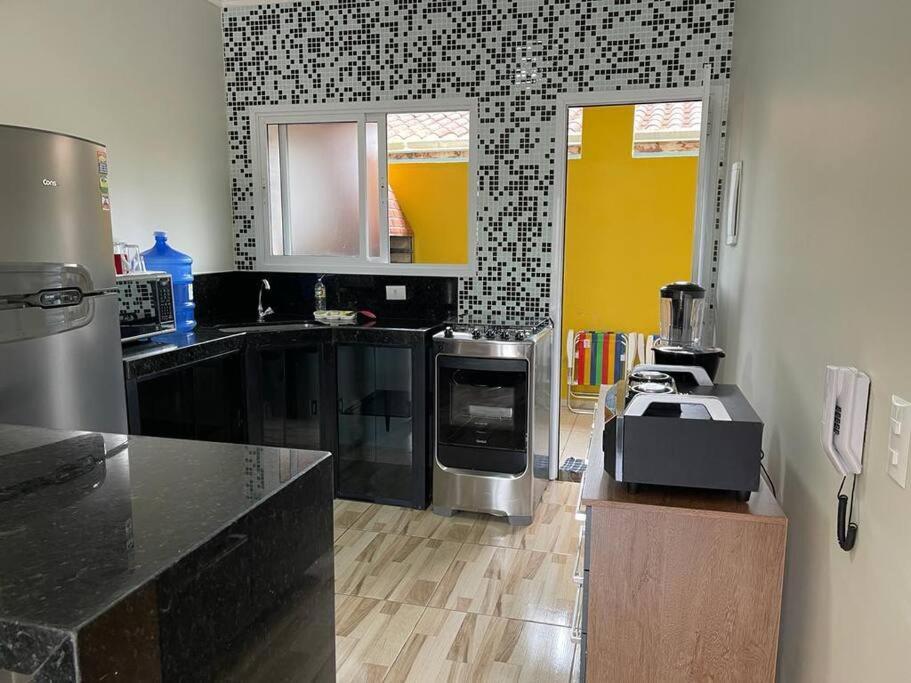 Casa Ar Condicionado Nos 2 Quartos. Caraguatatuba Exteriör bild